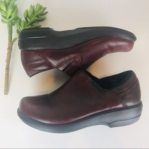 Crocs Red Leather Clogs 7M